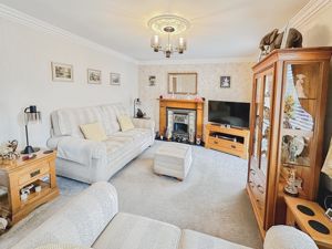 Lounge- click for photo gallery